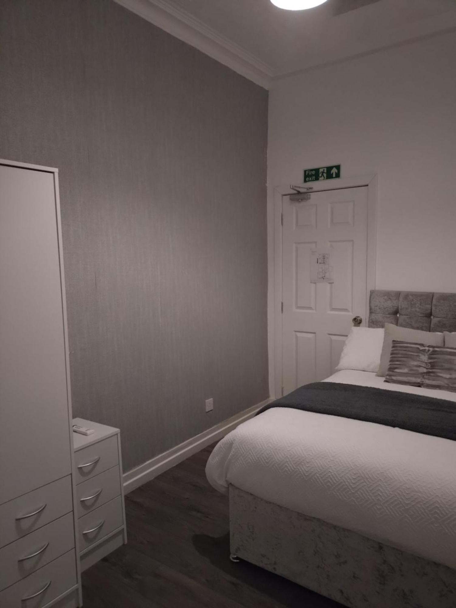 Anchorage Guest House - Also 1 Room Available With Hot Tub,Must Be Booked Separately Balloch Esterno foto